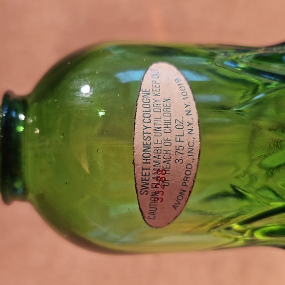 AVON Vintage Emerald Green Bell Decanter 1978 Sweet Honesty Cologne EMPTY T11 - Picture 5 of 7